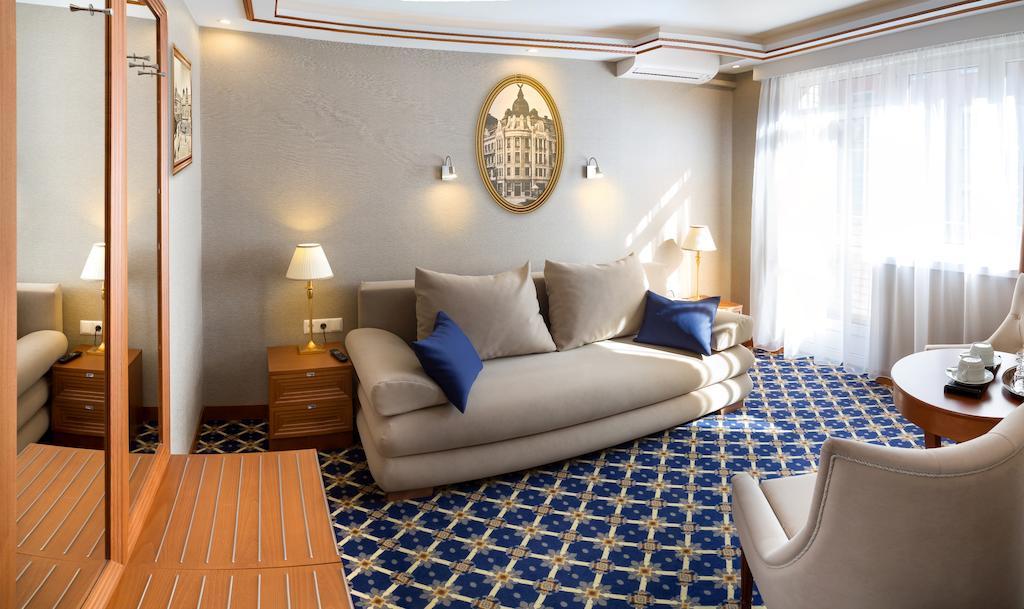 Hotel Central 4*
