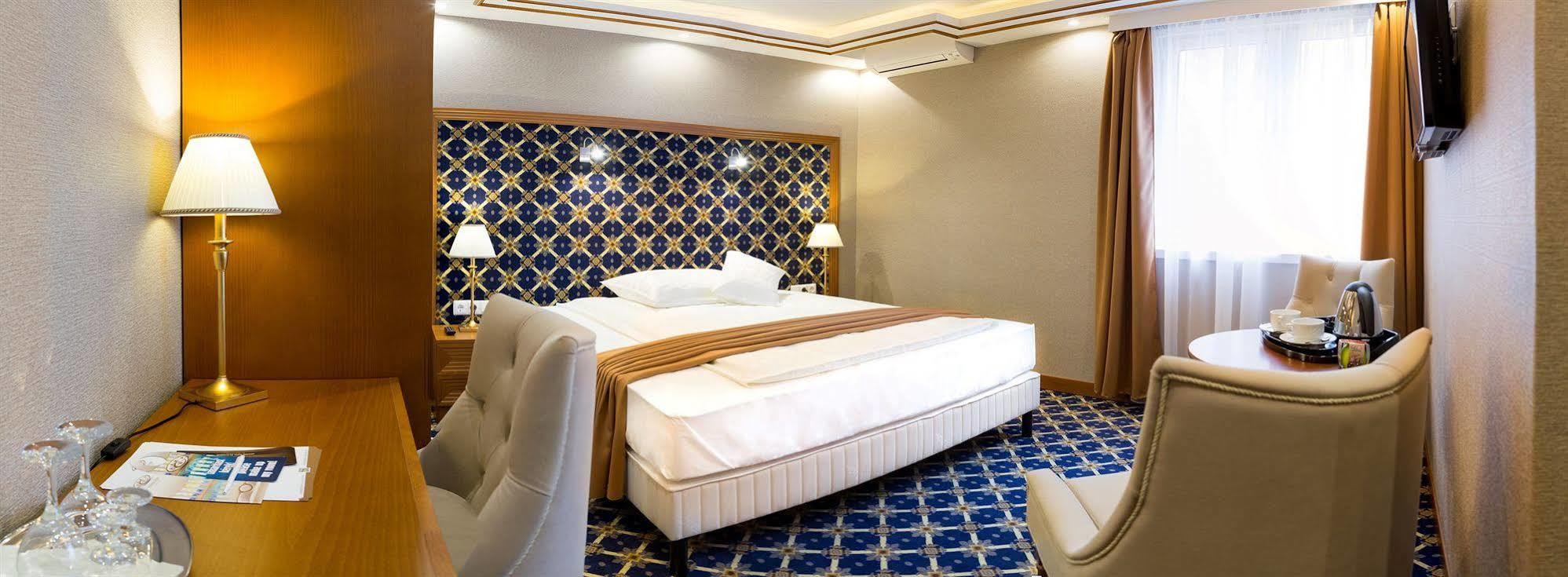 Hotel Central 4*